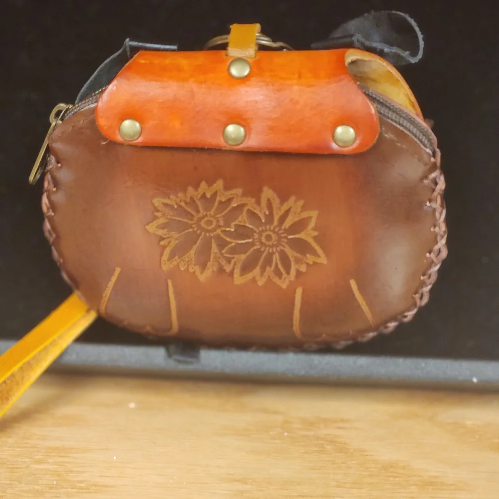 Dog Coin Purse Genuine Leather Brown Wristlet Wallet Collectable Bag Pouch 3x4